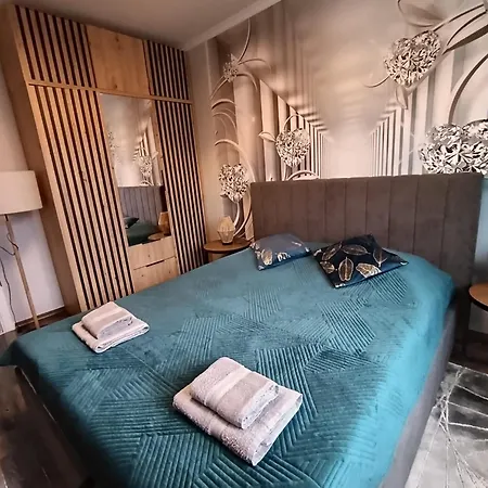 Valencja Family Apartman *